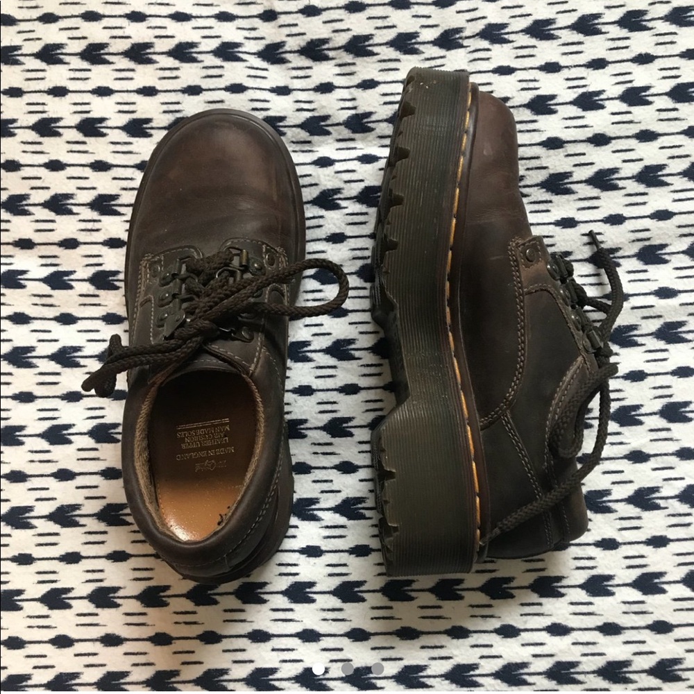 ISO low brown platform doc martens